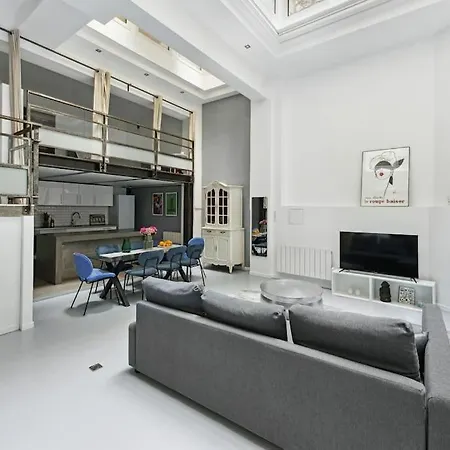 Montmartre Theater Loft Apartmán